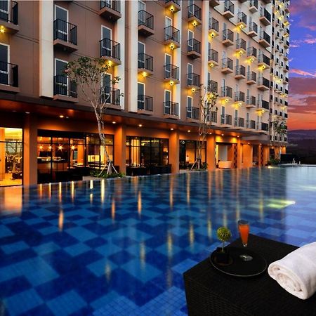 Azalea Suites Cikarang By Jayakarta Group Екстериор снимка