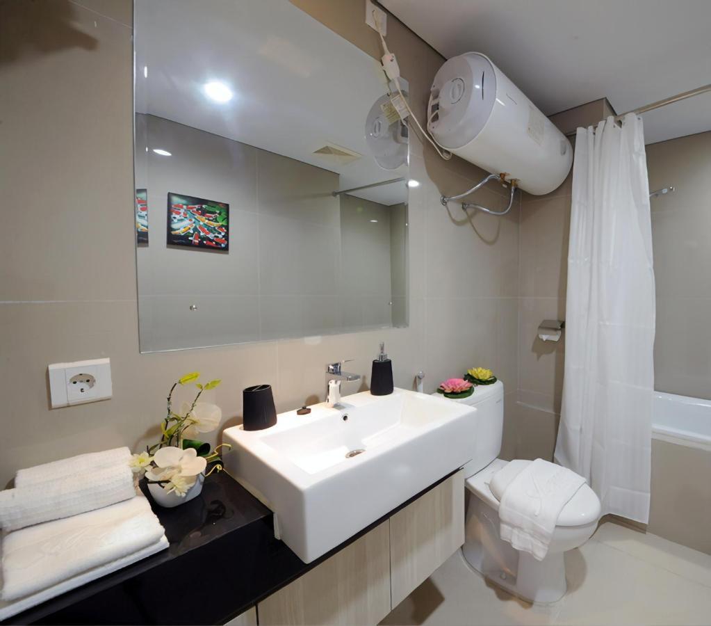 Azalea Suites Cikarang By Jayakarta Group Екстериор снимка