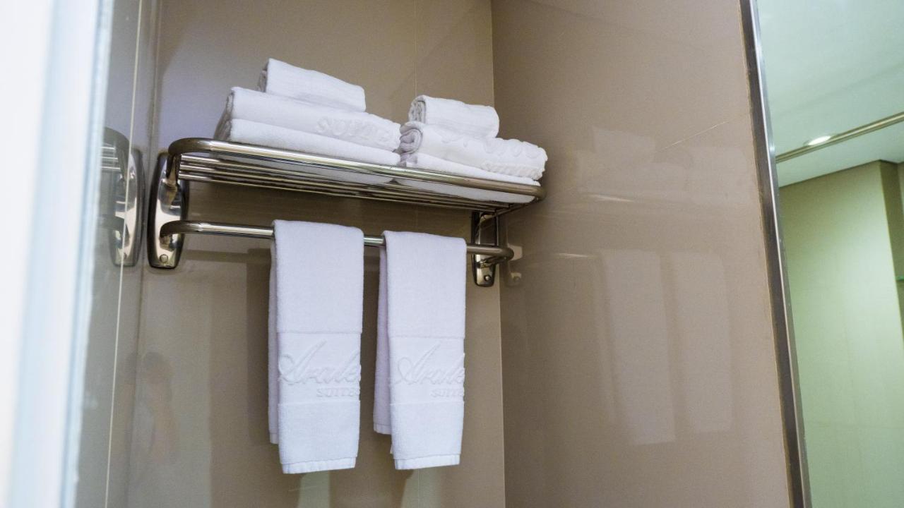 Azalea Suites Cikarang By Jayakarta Group Екстериор снимка
