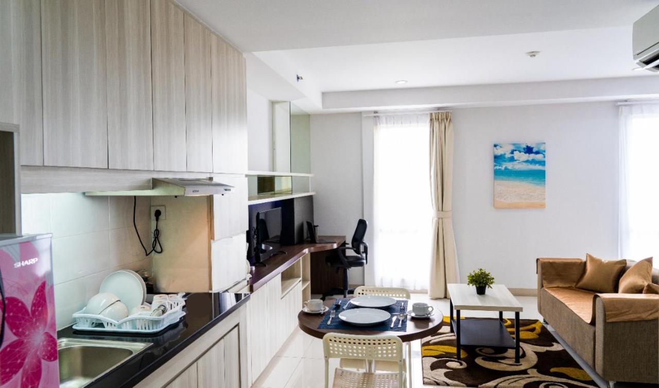Azalea Suites Cikarang By Jayakarta Group Екстериор снимка